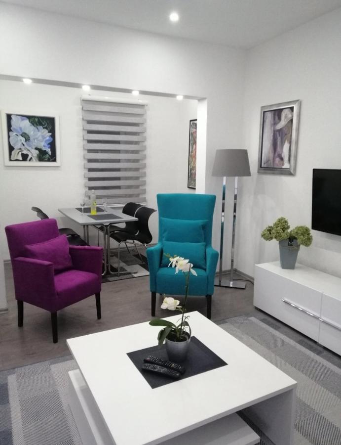 Din Apartman *